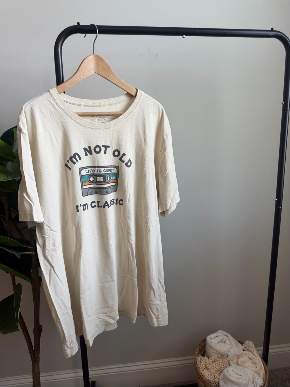 Life Is Good Cream Short-Sleeve Graphic Tee - Vintage Cassette